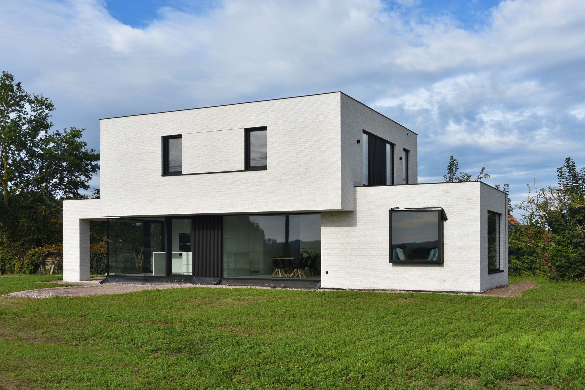 Moderan i energetski učinkovit dom s Daikin dizalicom topline zrak-voda za održivo grijanje